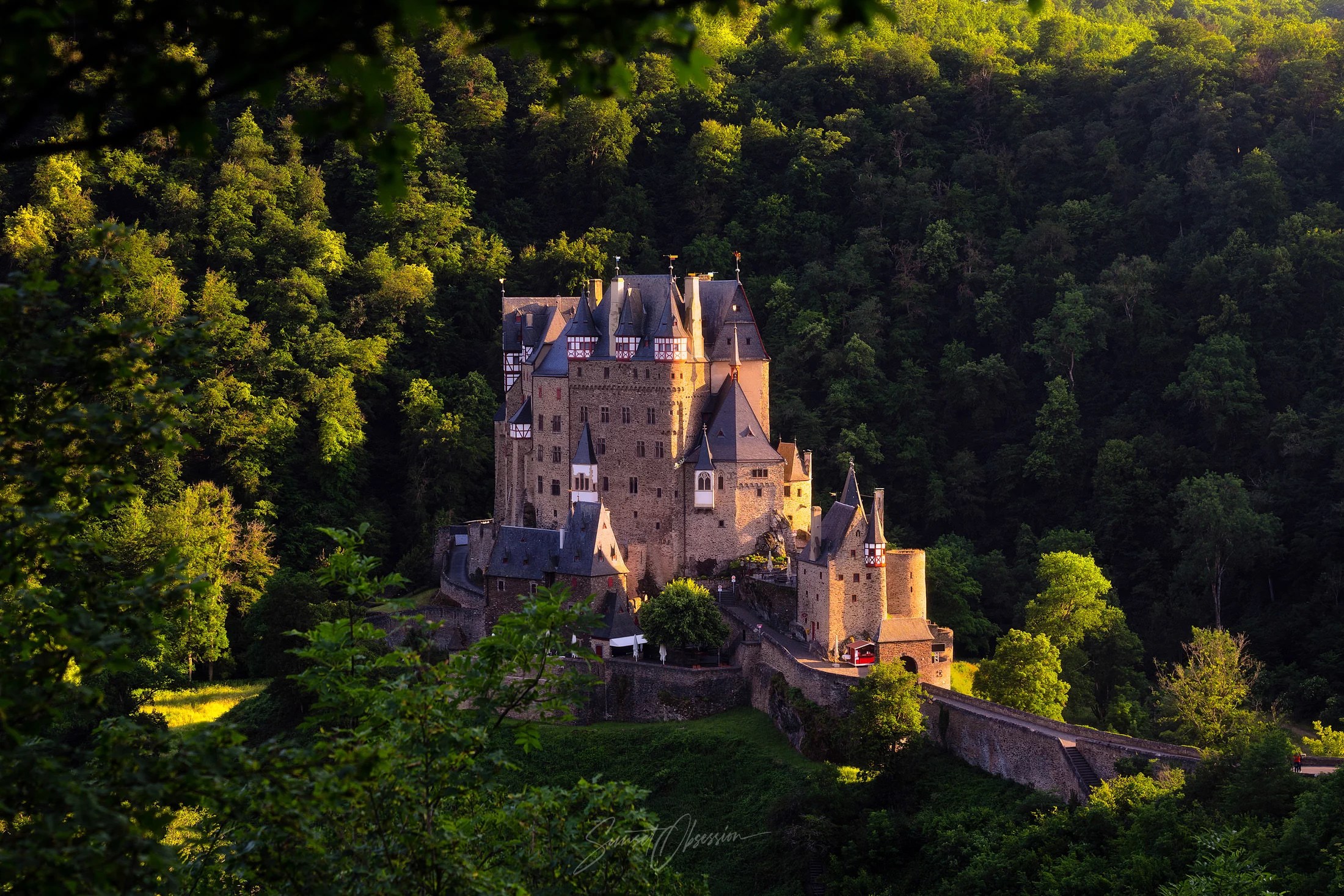 Burg Eltz during the summer afternoon