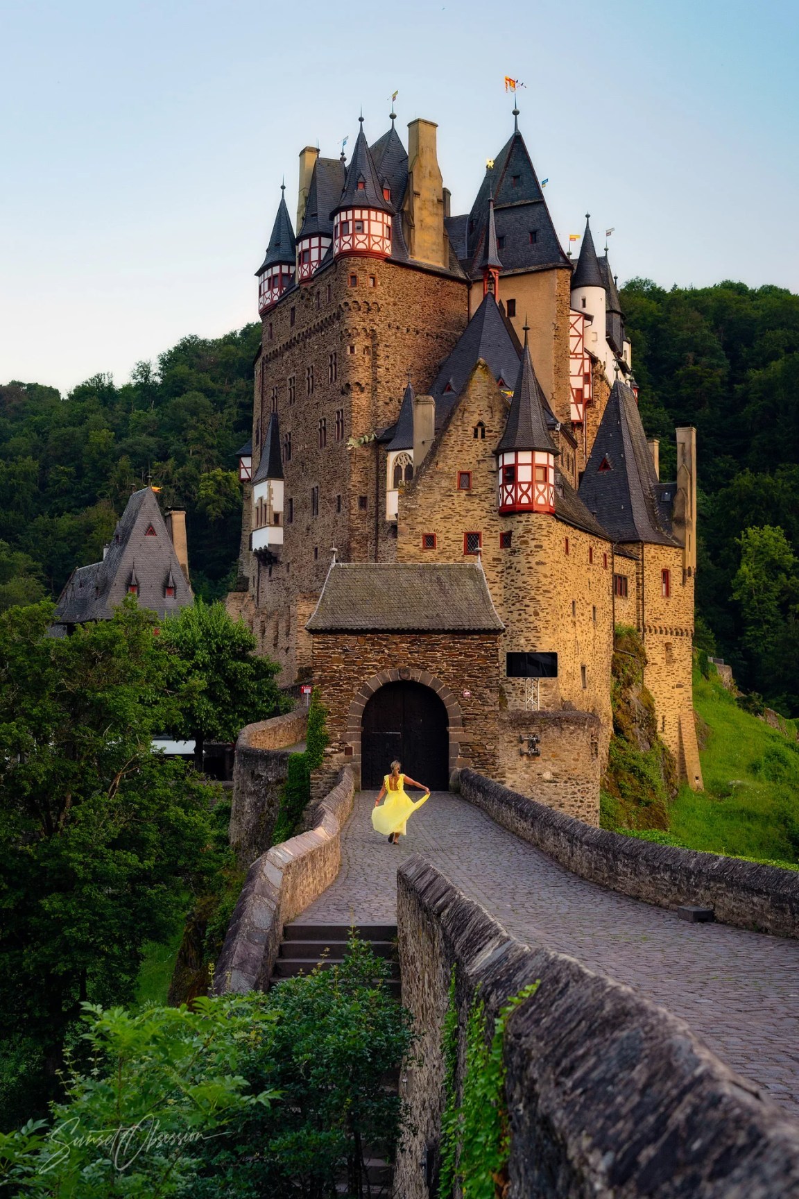 Dancing girl near Burg Eltz, Germany