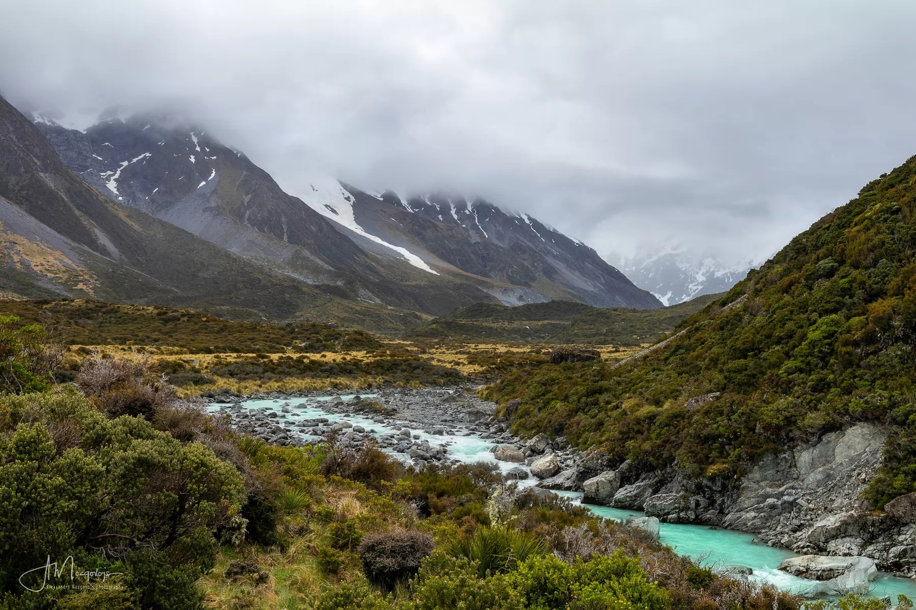 Hooker Valley Track looks a bit boring under the clouds