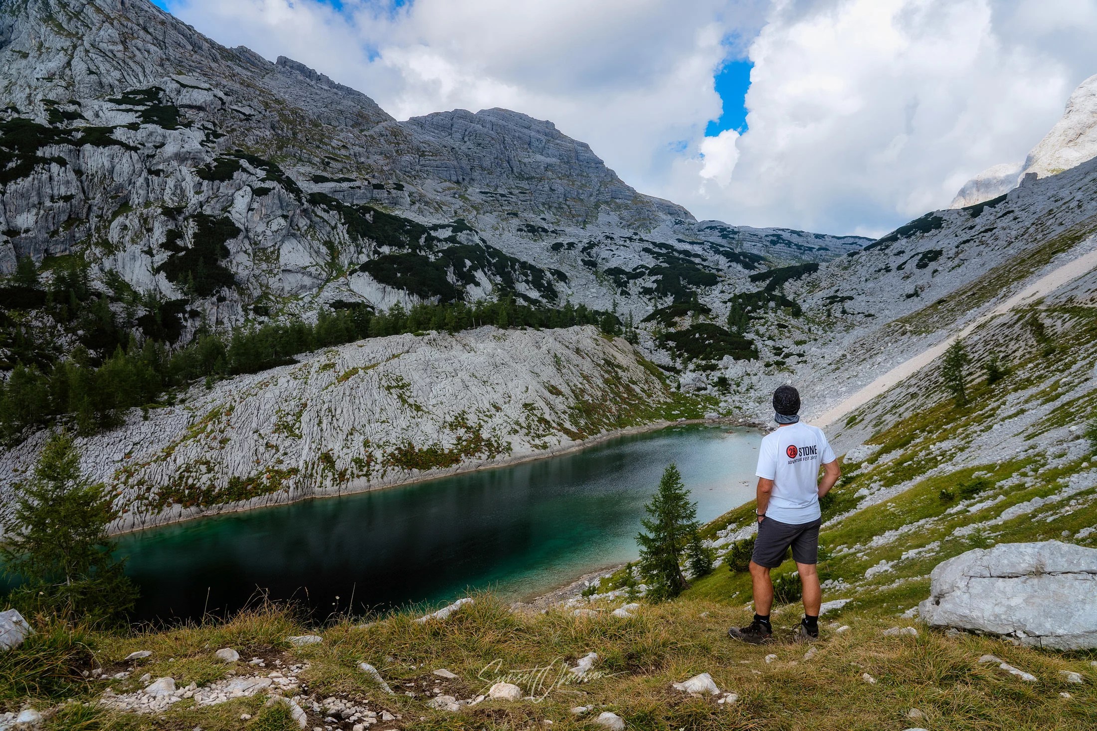 One of the lakes on the Seven Lakes Valley Hike