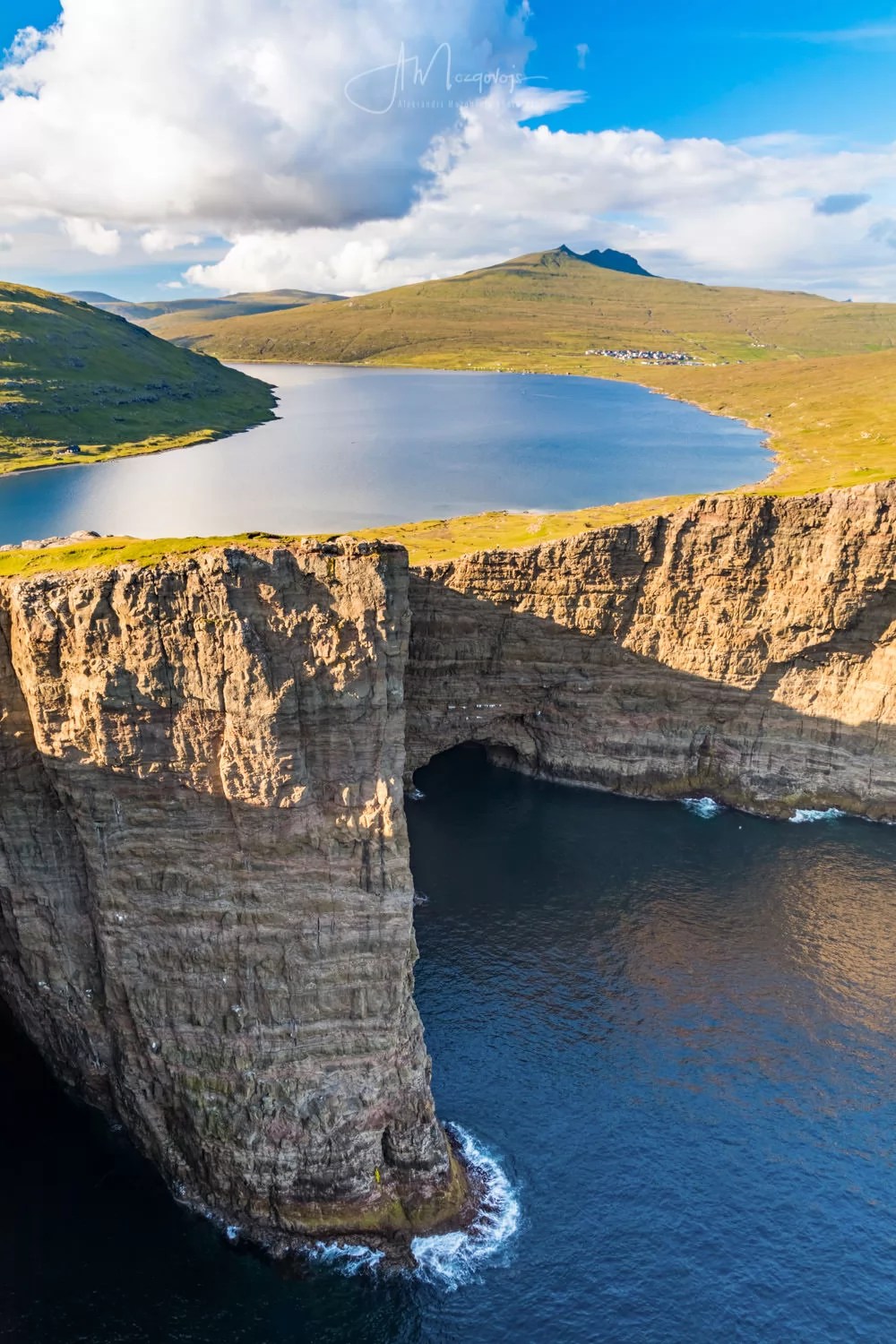 Sorvagsvatn (Leitisvatn) lake floating high above the Atlantic Ocean