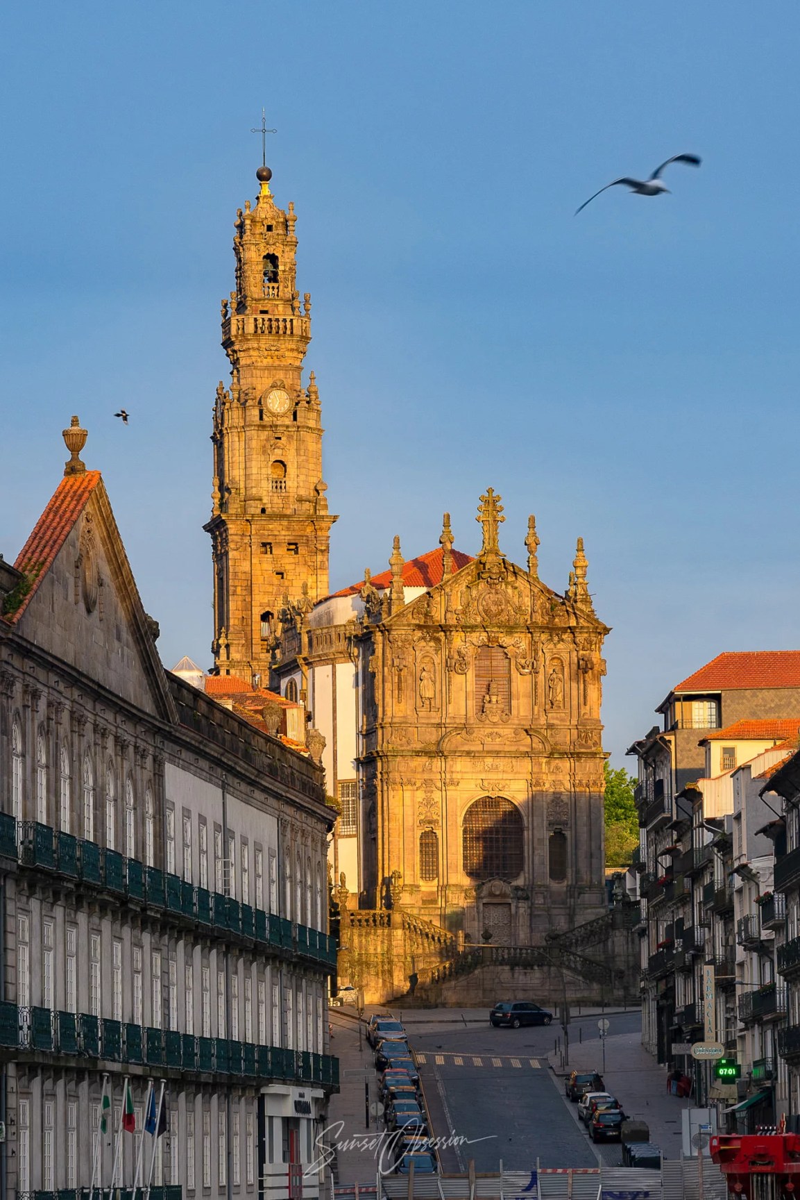 Early morning is a great time to photograph Porto