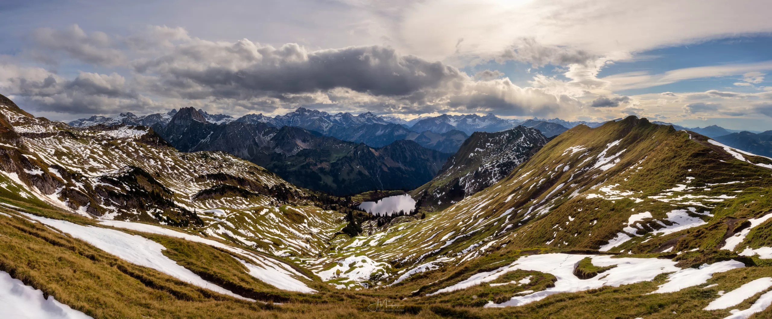 Panoramic view of lake Seealpsee