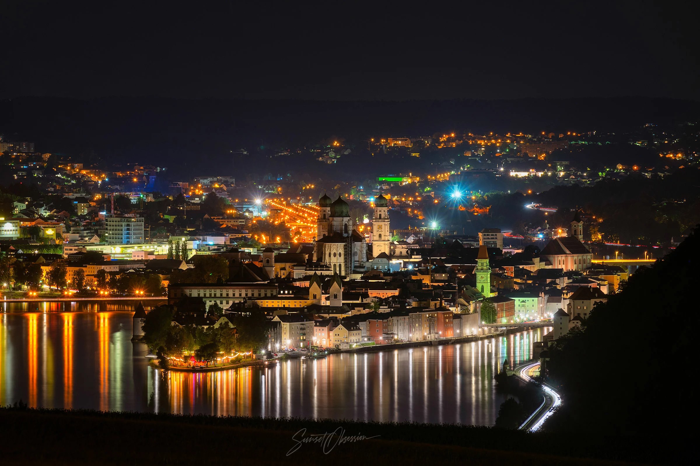 Passau peninsula at night