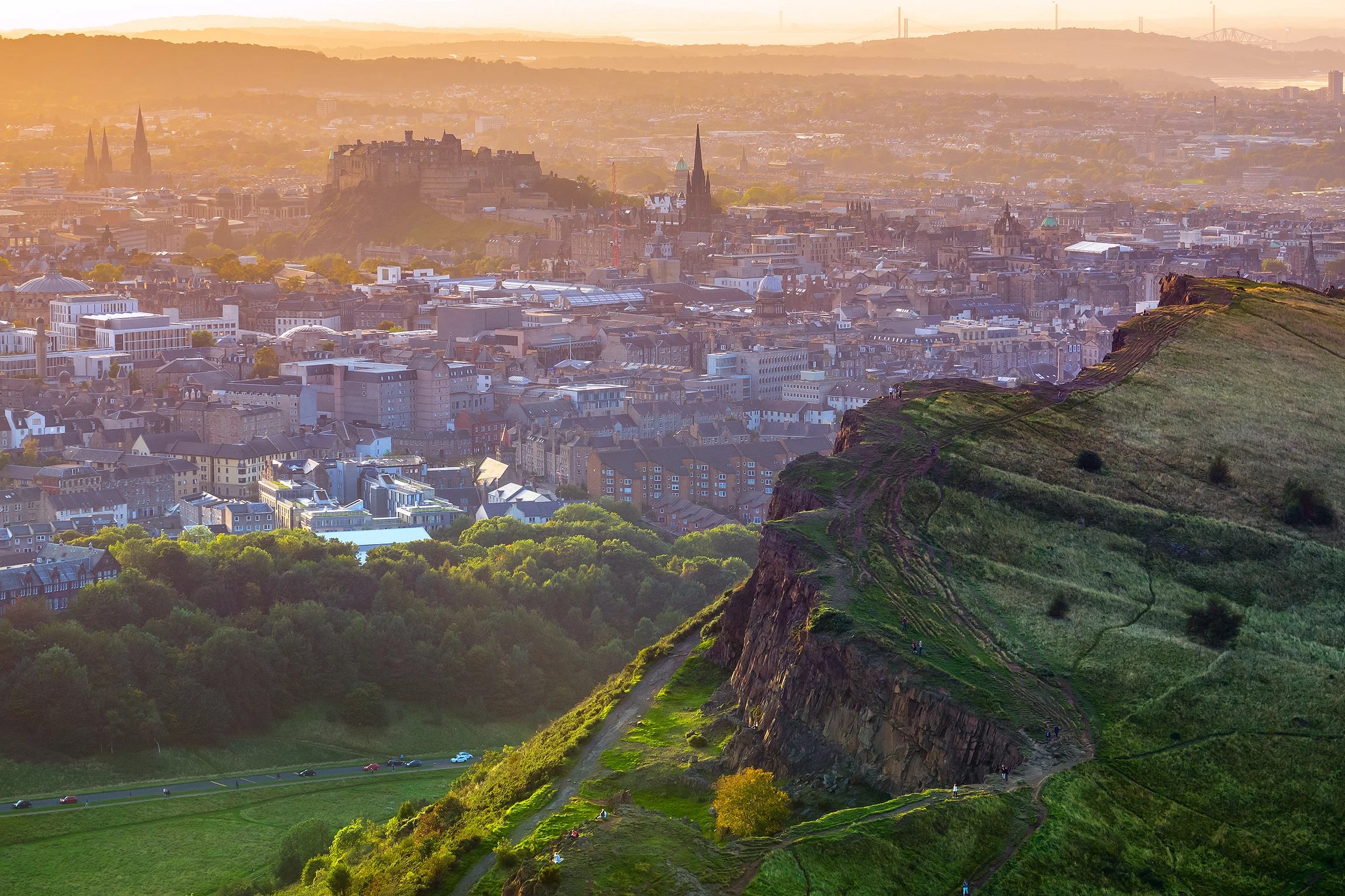 Sunset view over Edinburgh from Salisbury Crags