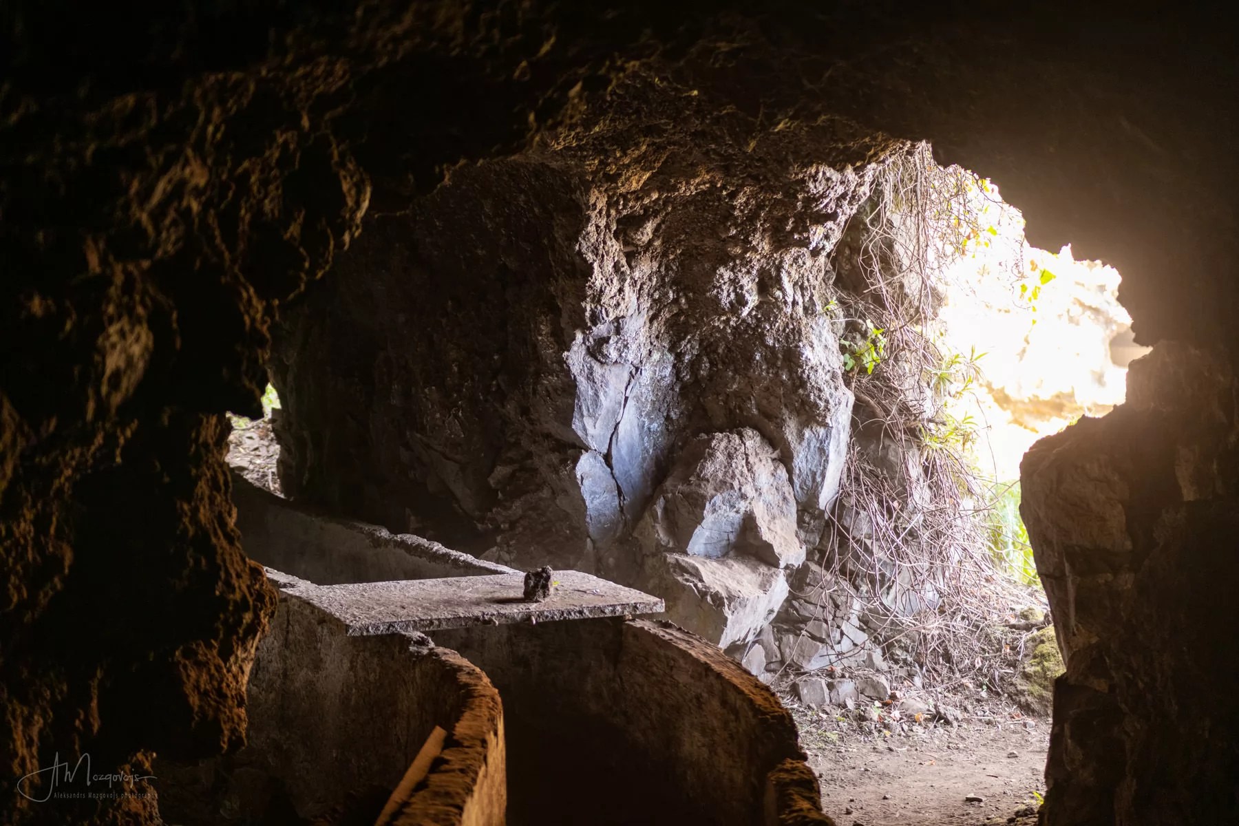 Light and shadow at Ventanas de Güimar